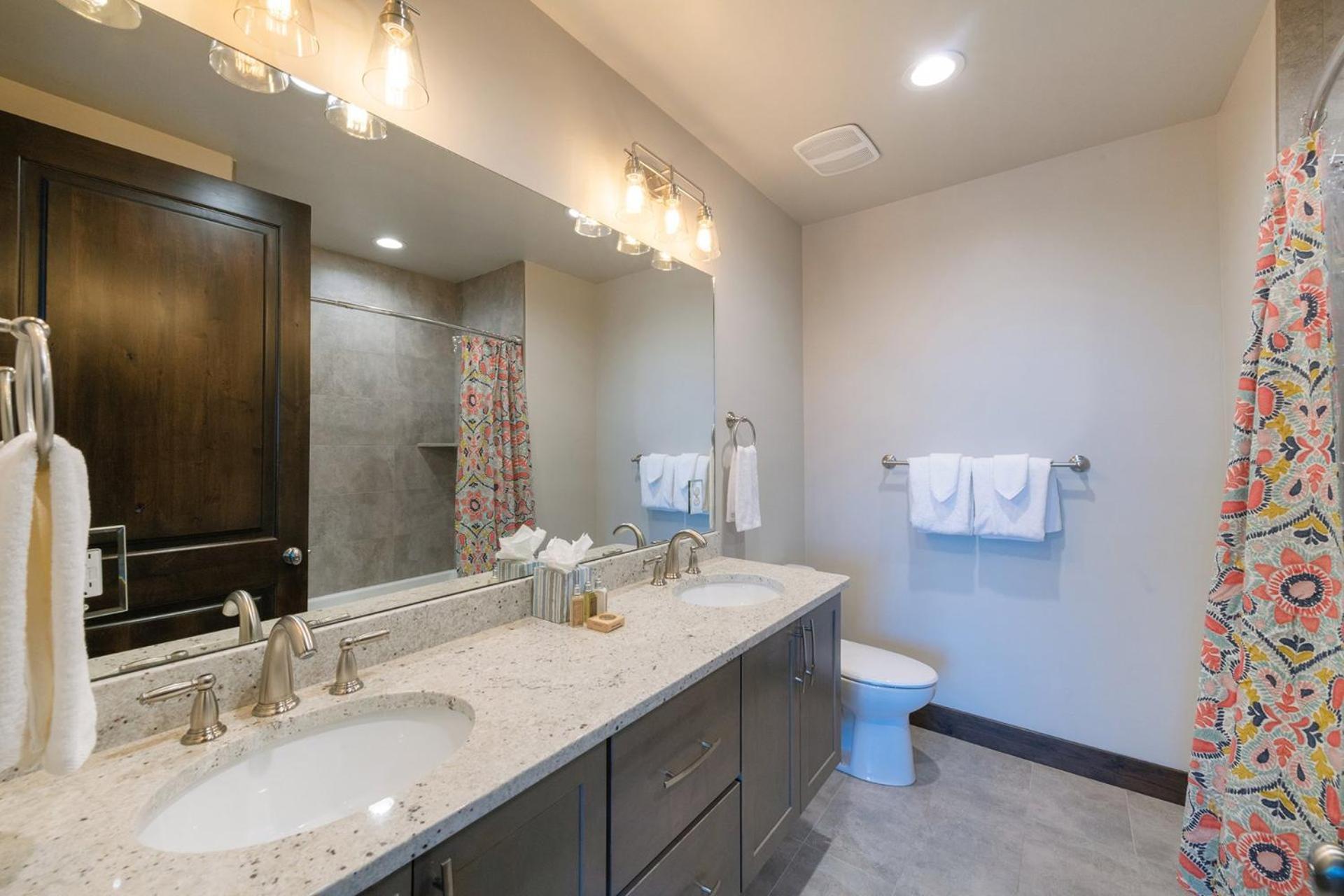 Blackstone Luxury 2Br, Walk To Skiing At Cabriolet, Mountain View, Shared Pool And Hot Tub, Gym Park City Extérieur photo
